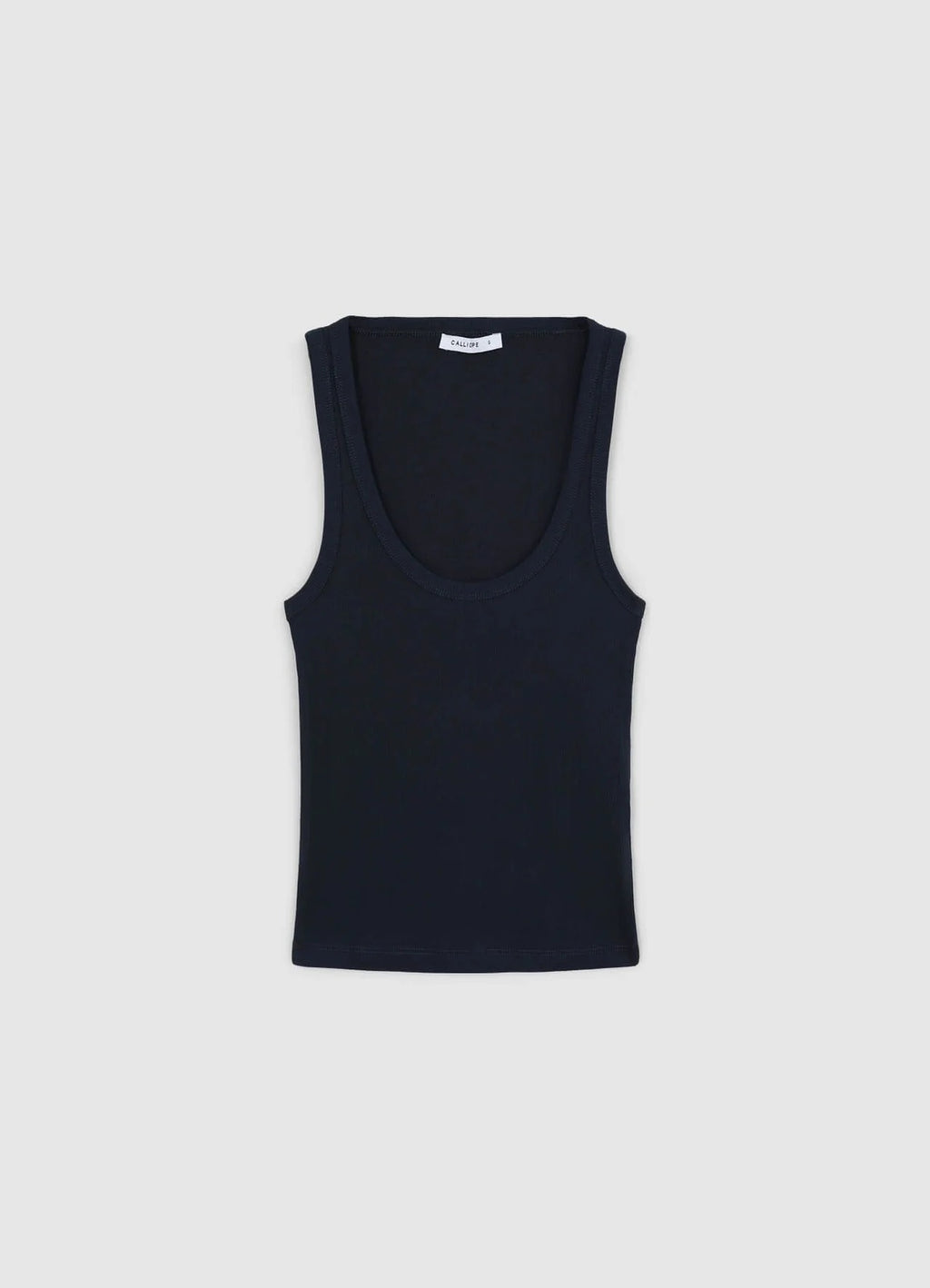 Top con escote amplio